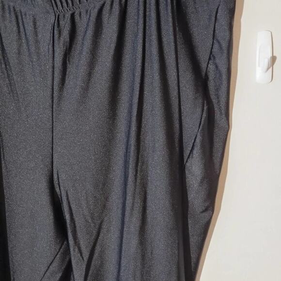 Torrid black stretchy active athletic leggings size 4X - Picture 3 of 4